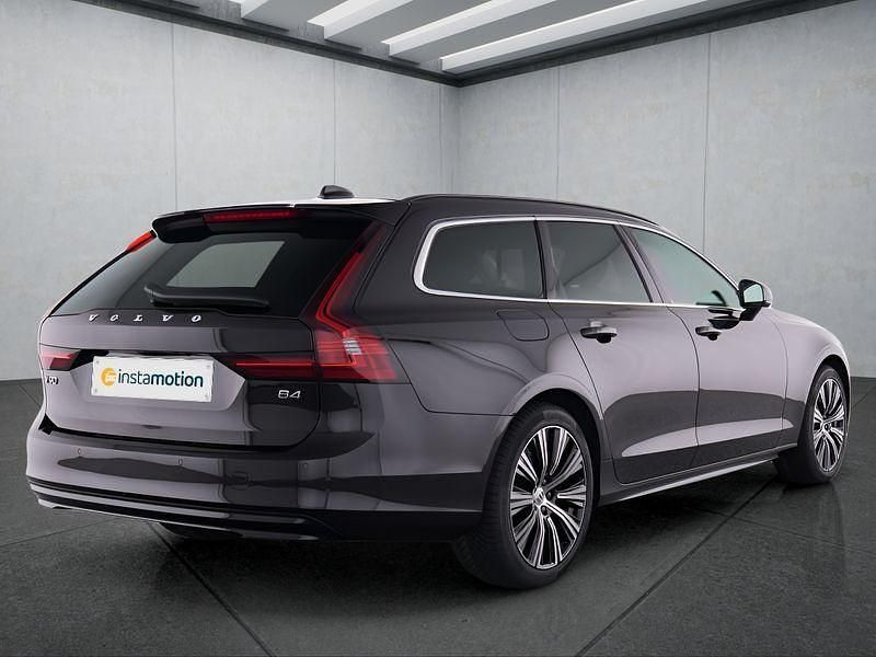 Gebraucht Volvo V90 197 PS (144 kW) 2024 Schwarz Kombi