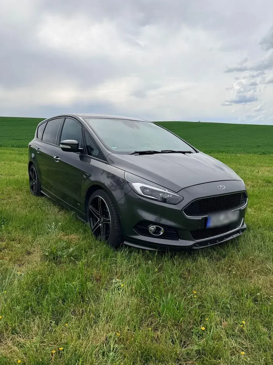 Gebraucht Ford S-MAX ST-Line 190 PS (139 kW) 2019 Grau Van / Kleinbus
