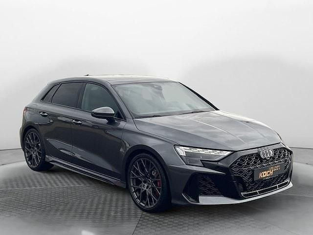 Gebraucht Audi RS3 Sportback Ambiente 400 PS (294 kW) 2025 Daytonagrau perleffekt Kleinwagen