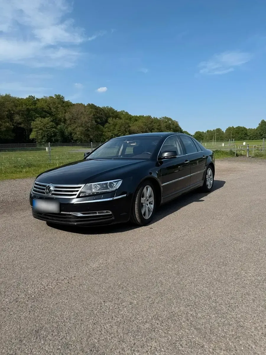 Gebraucht VW Phaeton 240 PS (176 kW) 2010 Schwarz Limousine