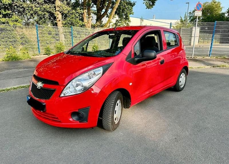 Rot Gebraucht 2013 Chevrolet Spark LS Kleinwagen | 2.950 € (Guter Preis) - Bild 1/4