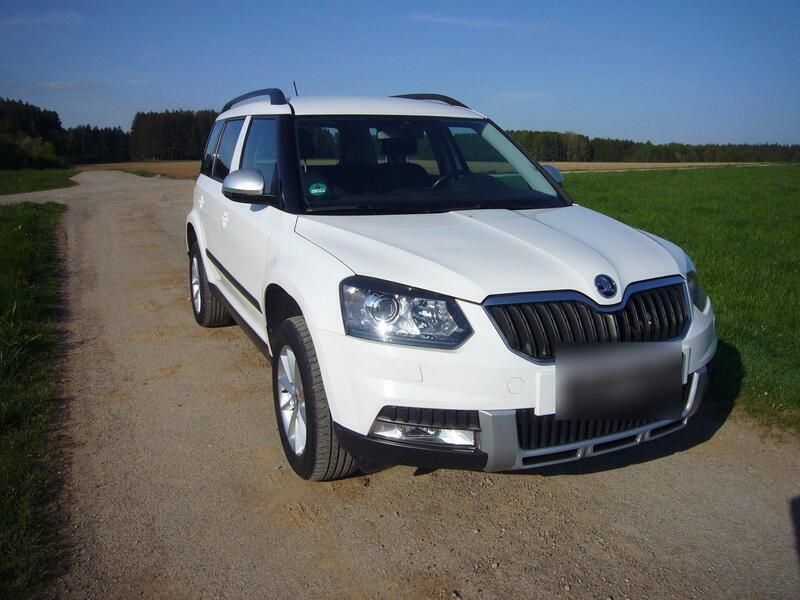 Weiß Gebraucht 2014 Skoda Yeti Ambition SUV | 11.300 € (Fairer Preis) - Bild 1/4