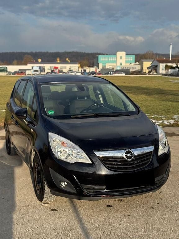 Gebraucht Opel Meriva 120 PS (88 kW) 2010 Schwarz Van / Kleinbus