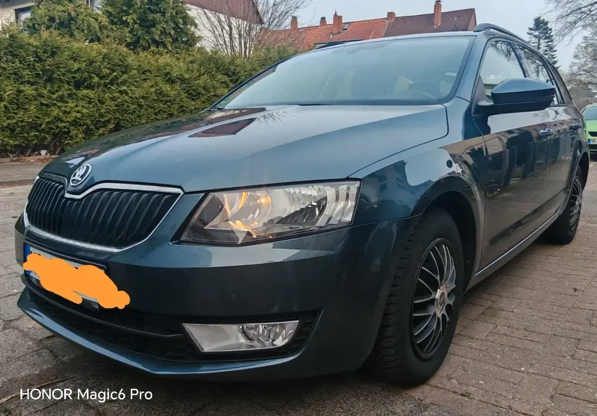 Gebraucht Skoda Octavia 110 PS (80 kW) 2016 Grau Kombi