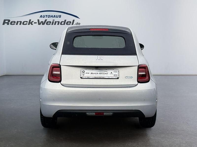 Gebraucht Fiat 500e 69 kW (95 PS) 2025 Blau Cabrio