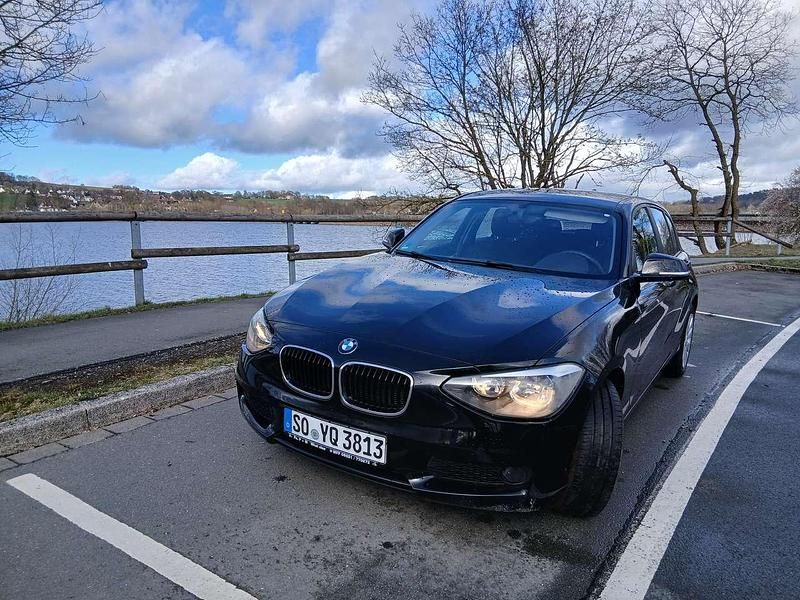 Gebraucht BMW 116 136 PS (100 kW) 2012 Schwarz Kleinwagen