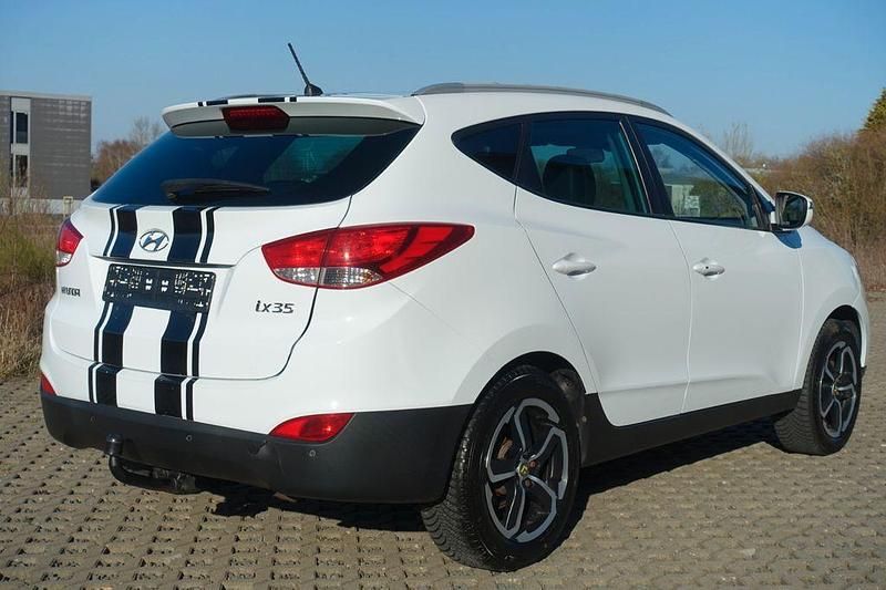 Gebraucht Hyundai ix35 163 PS (119 kW) 2010 Weiß SUV