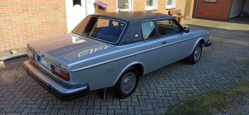 Gebraucht Volvo 262 140 PS (102 kW) 1978 Silber Coupé
