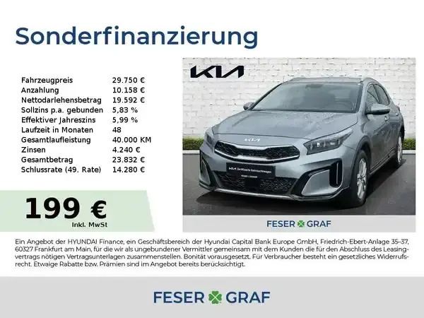 Lunarsilber metallic Gebraucht 2024 Kia Ceed Limousine | 25.990 € (Guter Preis) - Bild 1/4