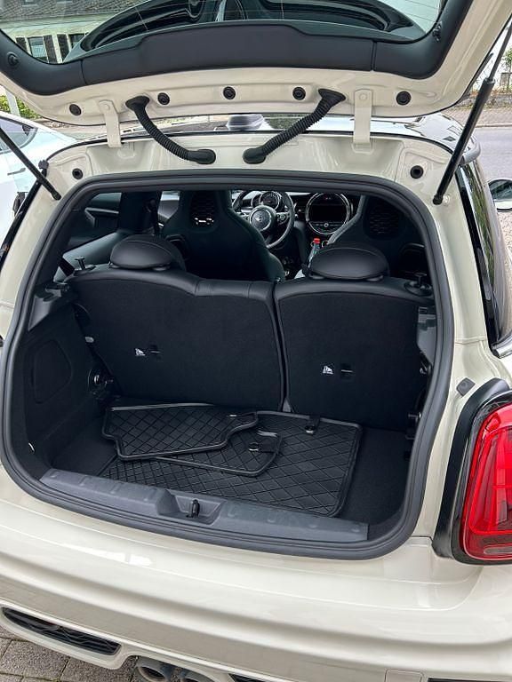 Gebraucht Mini John Cooper Works 231 PS (169 kW) 2019 Beige Kleinwagen