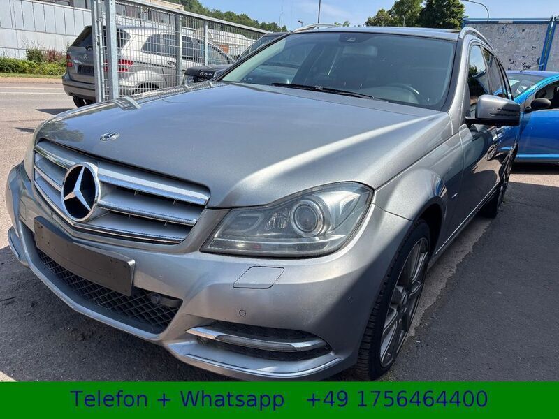 Silber Gebraucht 2012 Mercedes C350 Limousine | 10.290 € (Superpreis) - Bild 1/4