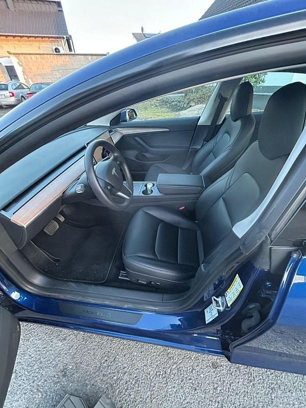 Gebraucht Tesla Model 3 208 kW (283 PS) 2022 Blau Limousine