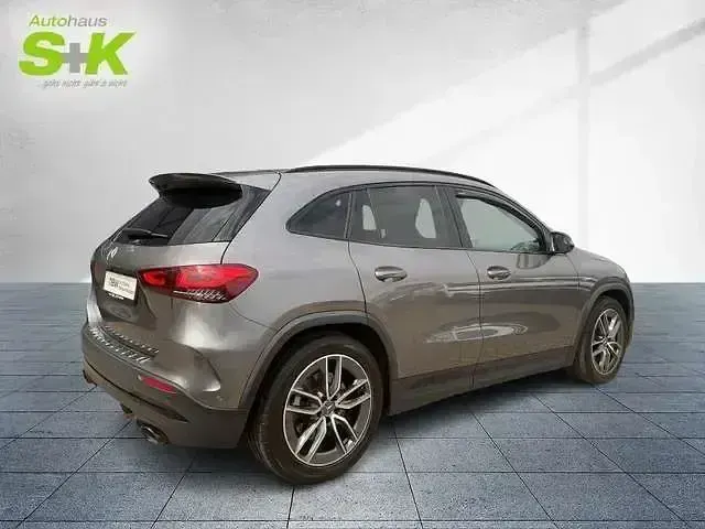 Gebraucht Mercedes GLA35 AMG AMG 306 PS (225 kW) 2022 Grau SUV