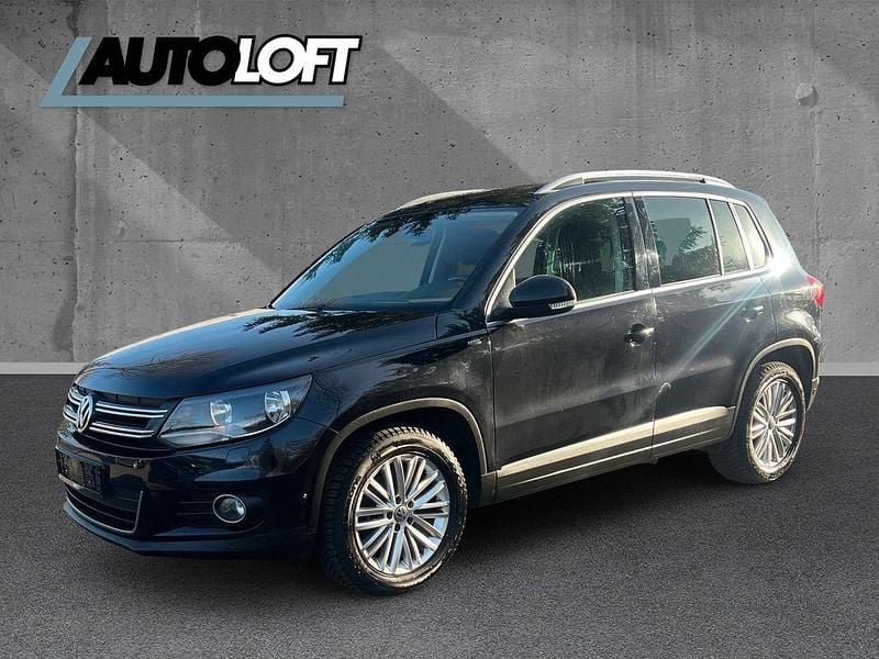 Grau Gebraucht 2014 VW Tiguan Sportline SUV | 11.480 € (Fairer Preis) - Bild 1/4