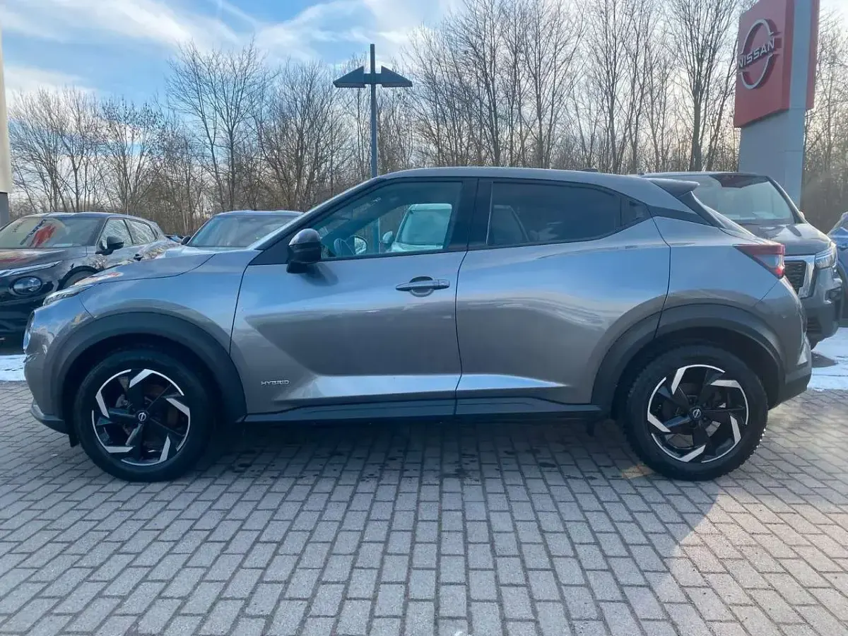 Gebraucht Nissan Juke N-Connecta 143 PS (105 kW) 2023 Grau SUV