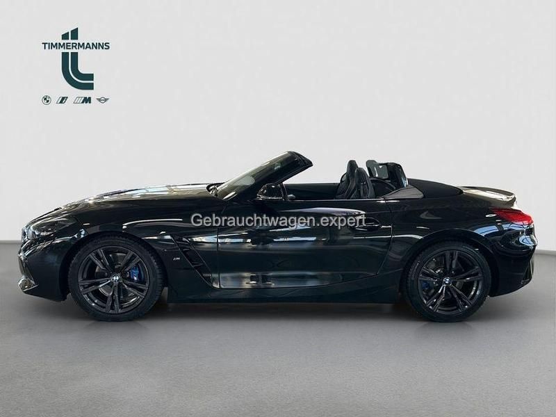 Gebraucht BMW Z4 340 PS (250 kW) 2025 Saphirschwarz (metallic) Cabrio