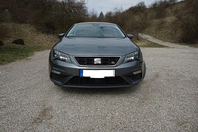 Gebraucht Seat Leon FR 150 PS (110 kW) 2017 Grau Limousine