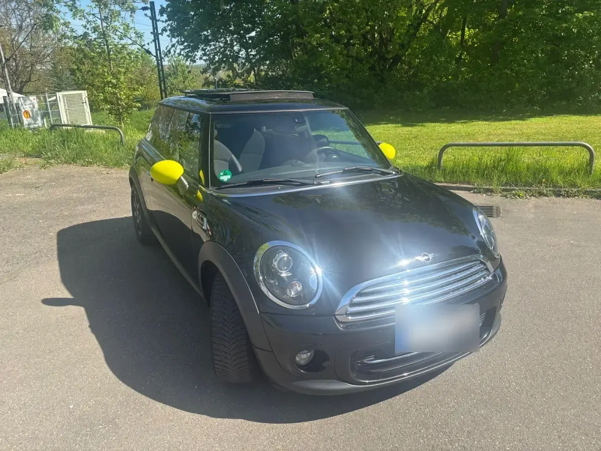 Gebraucht Mini Cooper Brick Lane 122 PS (89 kW) 2013 Schwarz Kleinwagen