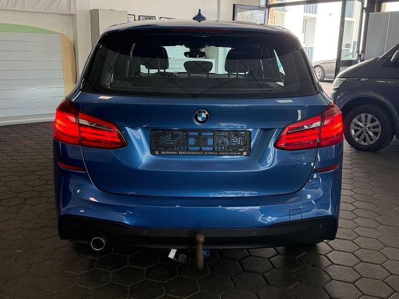 Gebraucht BMW 218 Shadowline 150 PS (110 kW) 2015 Blau Limousine