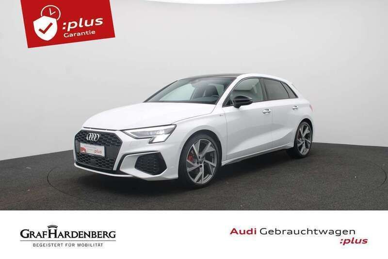 Weiß Gebraucht 2024 Audi A3 Sportback S-Line Limousine | 40.980 € (Fairer Preis) - Bild 1/4