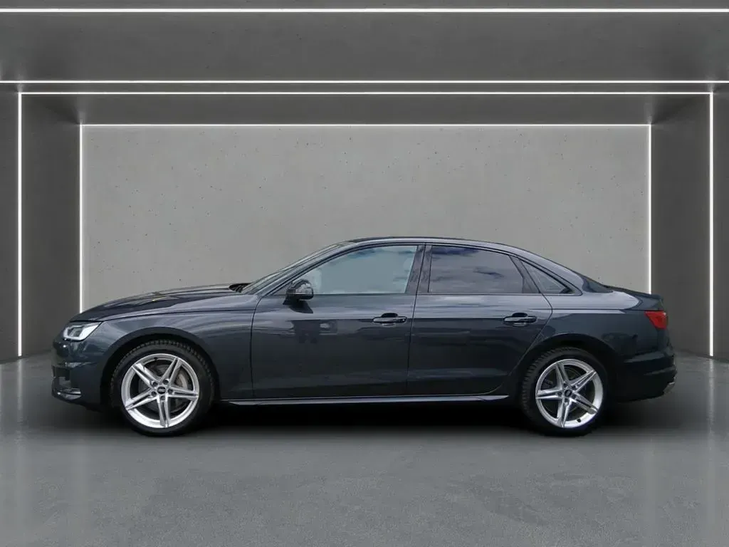 Occasion Audi A4 Ambiente 204 ch (150 kW) 2021 Gris Berline