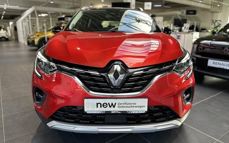 Gebraucht Renault Captur Techno 158 PS (116 kW) 2020 Rot SUV