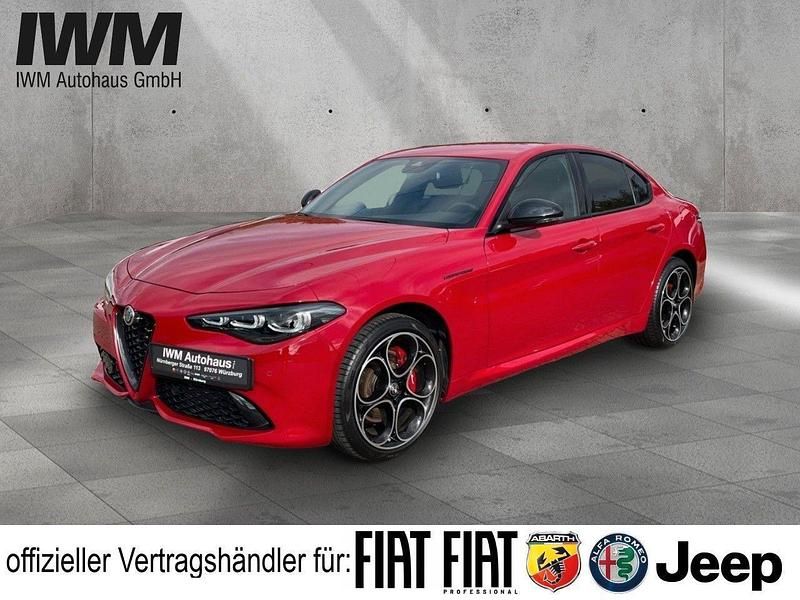 Rot Gebraucht 2023 Alfa Romeo Giulia Competizione Limousine | 38.990 € (Fairer Preis) - Bild 1/1