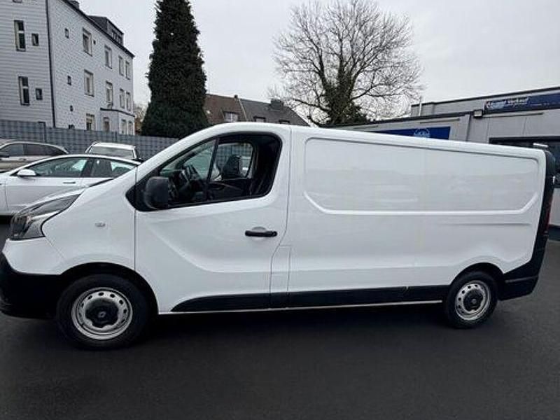 Gebraucht Renault Trafic Komfort 120 PS (88 kW) 2019 Weiss Van / Kleinbus