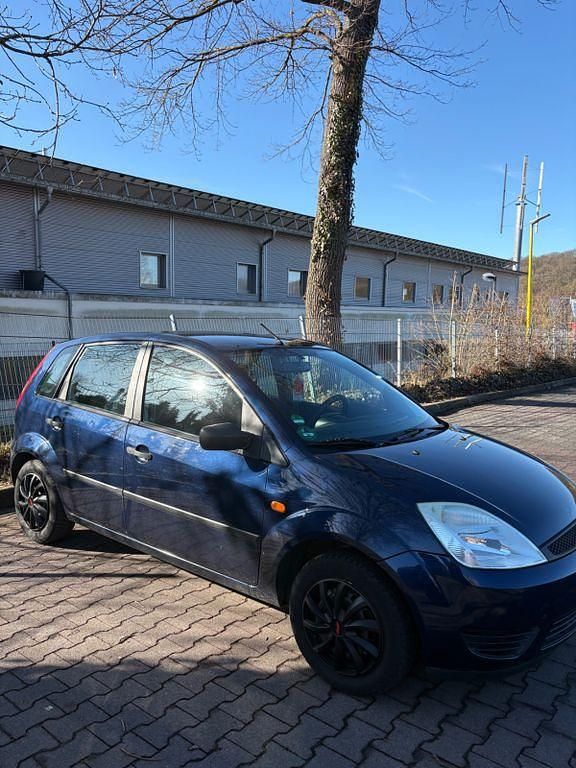 Gebraucht Ford Fiesta 69 PS (50 kW) 2005 Blau Kleinwagen