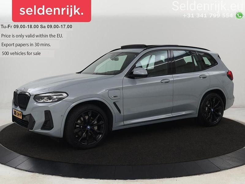 Grau Gebraucht 2021 BMW X3 M Sport SUV | 35.899 € - Bild 1/4