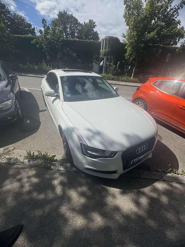 Weiß Gebraucht 2015 Audi A5 Coupé | 10.900 € (Guter Preis) - Bild 1/4