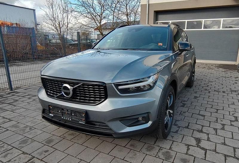 Gebraucht Volvo XC40 R-Design 247 PS (181 kW) 2018 Osmium grey metallic SUV