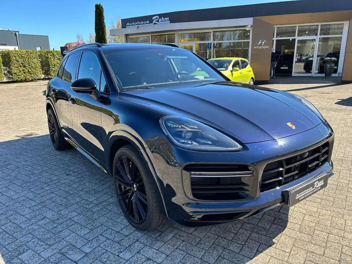 Gebraucht Porsche Cayenne 549 PS (403 kW) 2019 Moonlightbluemetallic SUV