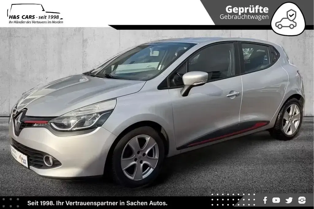 Używany Renault Clio IV Dynamique 90 KM (66 kW) 2014 Srebrny Sedan/Limuzyna