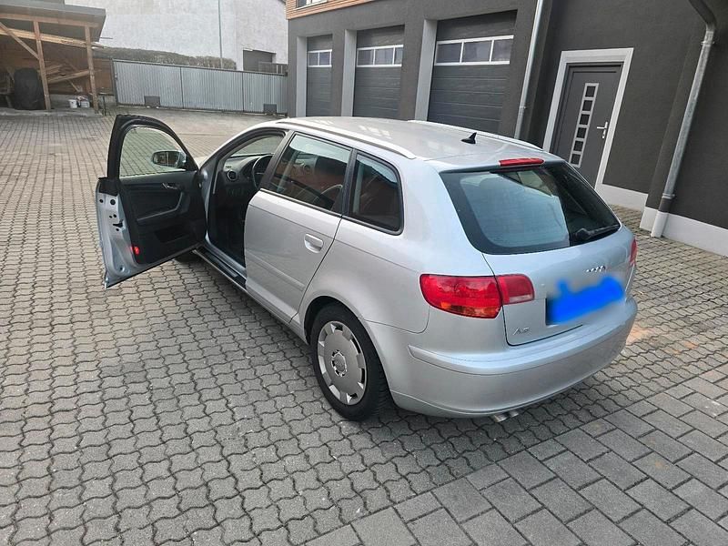 Gebraucht Audi A3 105 PS (77 kW) 2007 Grau Kleinwagen
