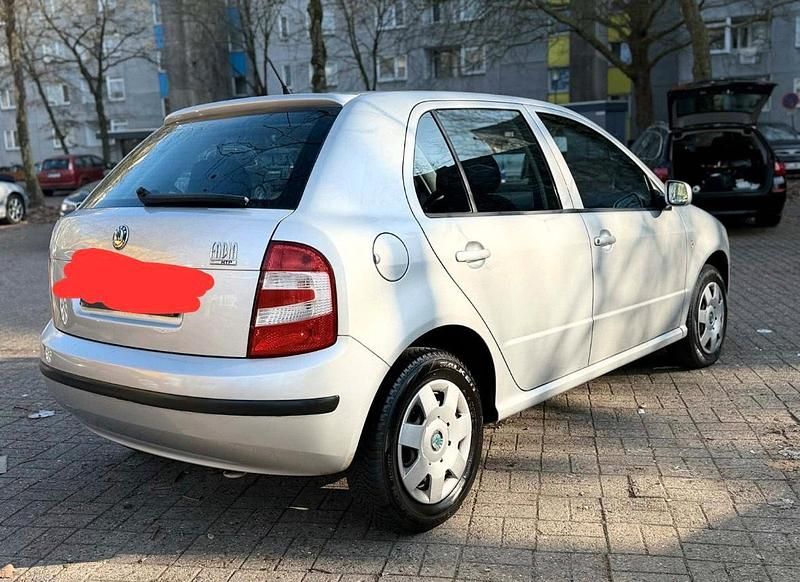 Gebraucht Skoda Fabia 60 PS (44 kW) 2007 Silber Limousine