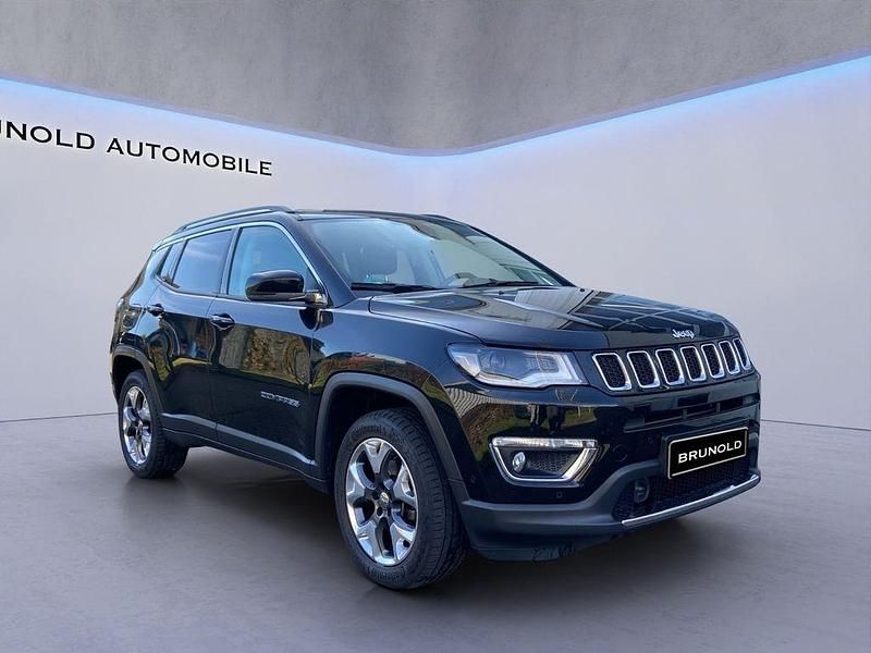 Schwarz Gebraucht 2019 Jeep Compass Limited SUV | 17.900 € (Fairer Preis) - Bild 1/4