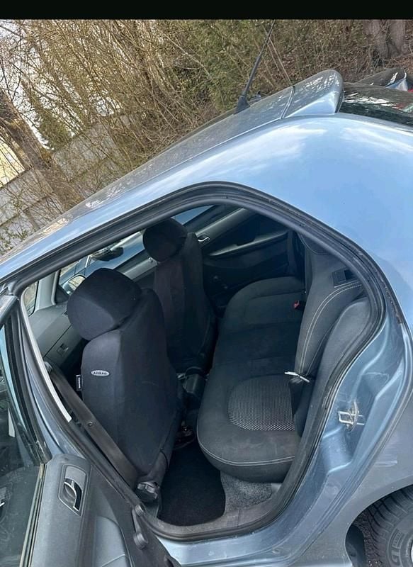 Gebraucht Skoda Fabia 80 PS (58 kW) 2005 Grau Limousine