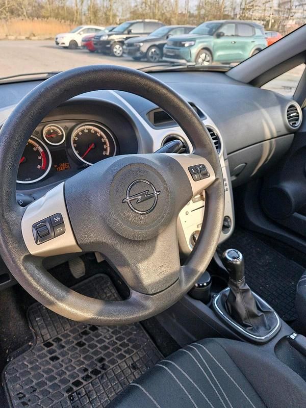Gebraucht Opel Corsa 80 PS (58 kW) 2008 Blau Kleinwagen