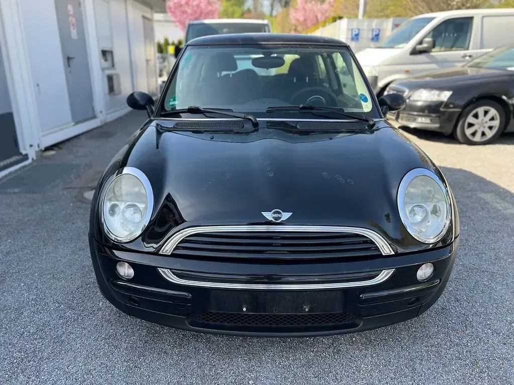 Gebraucht Mini ONE 90 PS (66 kW) 2004 Schwarz Kleinwagen