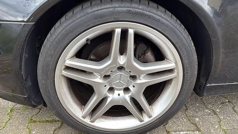 Gebraucht Mercedes E280 Avantgarde 190 PS (139 kW) 2005 Schwarz Kombi