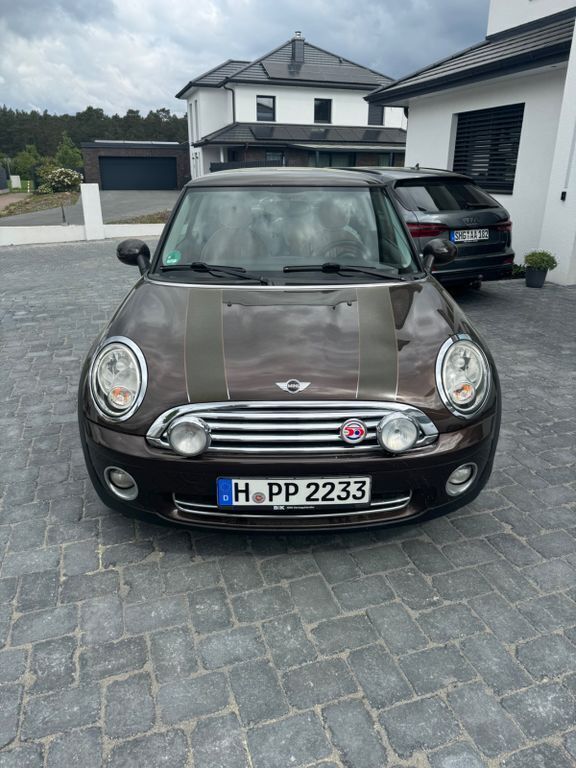 Braun Gebraucht 2009 Mini Cooper Kleinwagen | 5.500 € (Teuer) - Bild 1/4