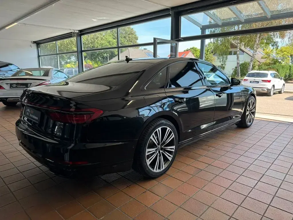 Gebraucht Audi A8 Ambiente 286 PS (210 kW) 2018 Schwarz Limousine