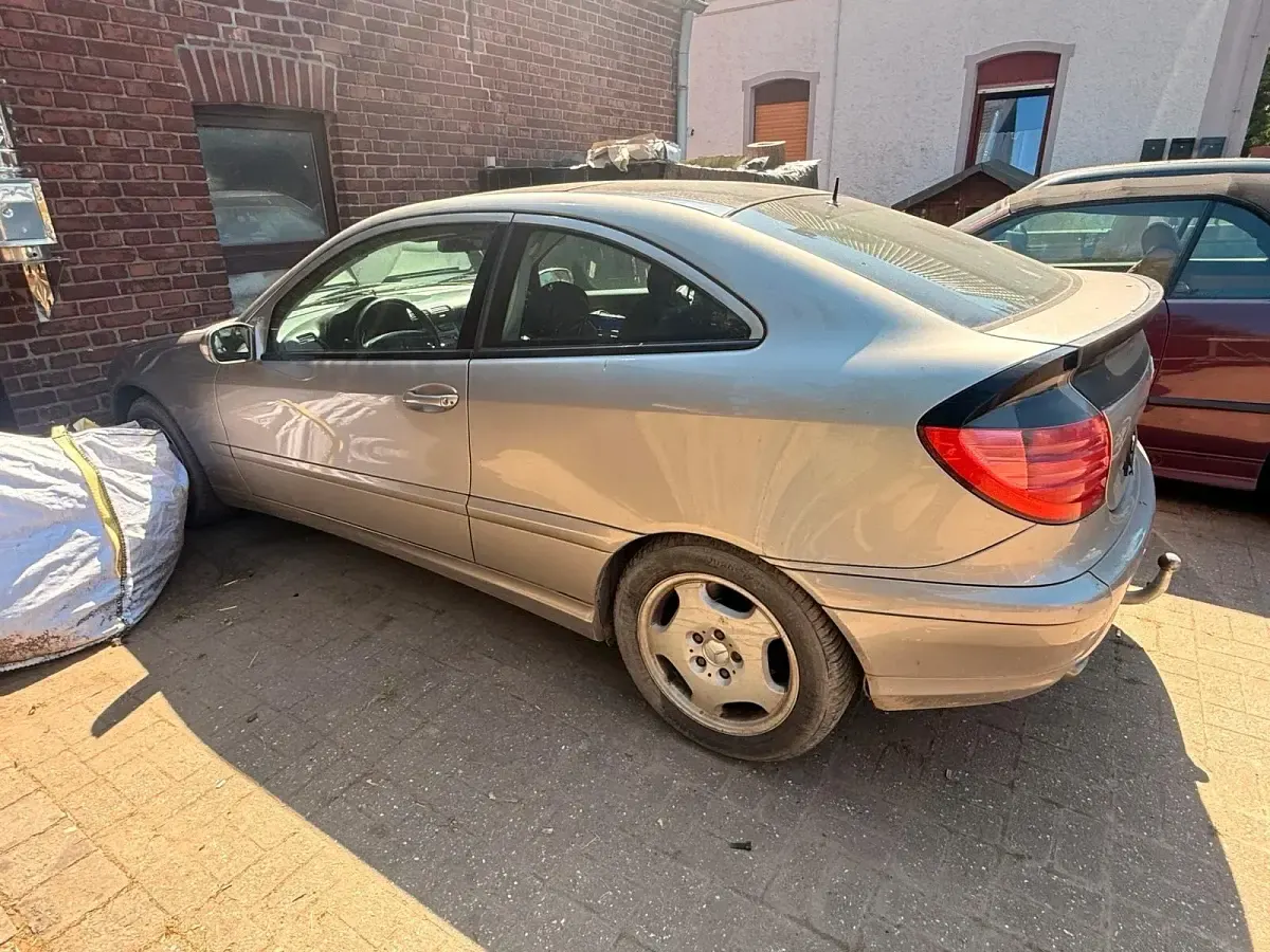 Gebraucht Mercedes 320 217 PS (159 kW) 2003 Grau Coupé