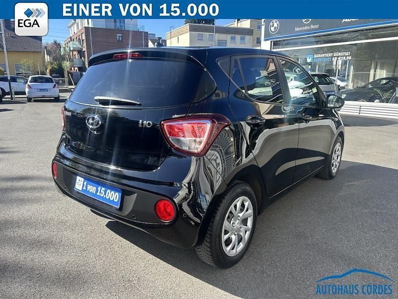 Gebraucht Hyundai i10 Edition 67 PS (49 kW) 2017 Andere Kleinwagen