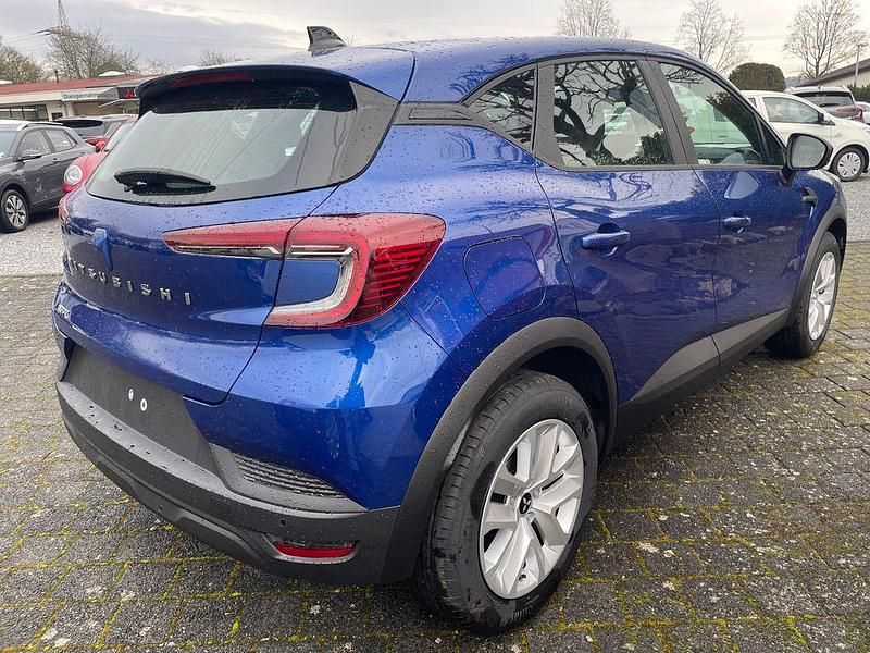 Neu Mitsubishi ASX 114 PS (83 kW) 2026 Blau SUV