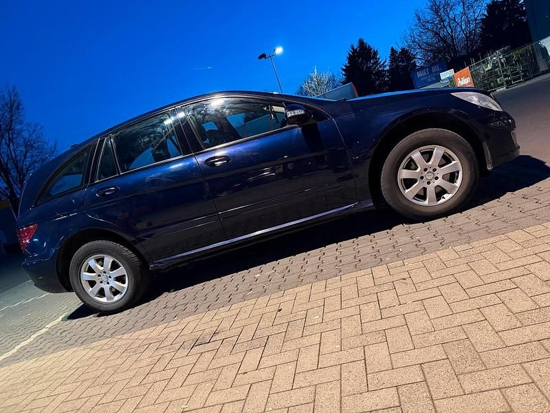 Gebraucht Mercedes R350 272 PS (200 kW) 2006 Blau Van / Kleinbus