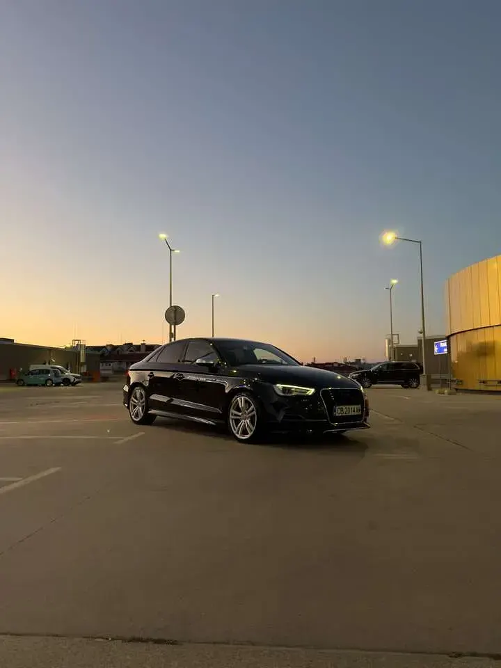 Gebraucht Audi S3 Premium 300 PS (220 kW) 2015 Schwarz Limousine