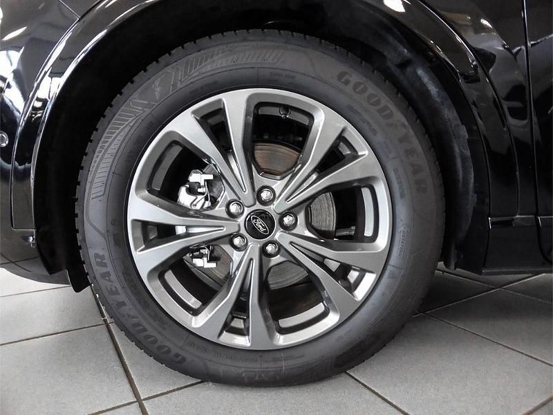 Gebraucht Ford Kuga ST-Line X 120 PS (88 kW) 2024 Obsidianschwarz (metallic) SUV