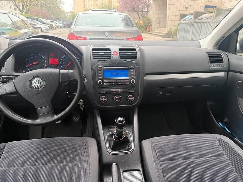 Gebraucht VW Jetta 102 PS (75 kW) 2006 Limousine